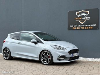  Voir détails -Ford Fiesta 200 PACK PERFORMANCE Gris Fox RECARO à Bischwiller (67)