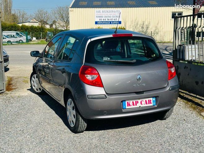 Renault Clio II (2) 1.2 CONFORT AUTHENTIQUE garantie  Gris de 2009