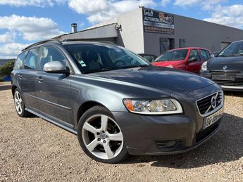  Voir détails -Volvo V50 D2 115-R DESIGN à Uckange (57)