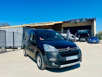  Voir détails -Citroen Berlingo 1.6 Blue HDi FAP S&S 120 cv BUISNESS à Cavaillon (84)