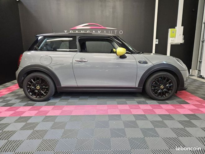 Mini One COOPER SE 32.6 KW-H 184 ch ESSENTIAL Gris de 2022