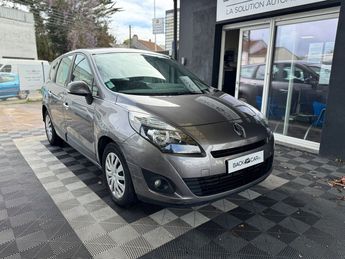  Voir détails -Renault Grand Scenic III dCi 110 FAP eco2 Authentique Euro5 5 à Nantes (44)
