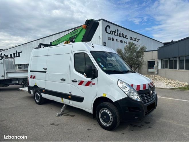 Renault Master nacelle time France etl-38-140-f 14m  de 2018