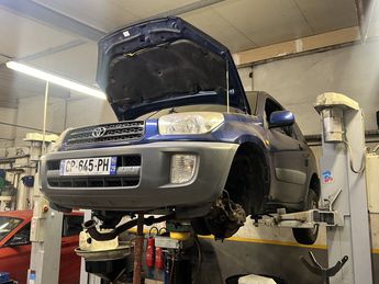  Voir détails -Toyota RAV 4 4 II COURT - VENTE EN ETAT PROBLEME BOIT à Taverny (95)
