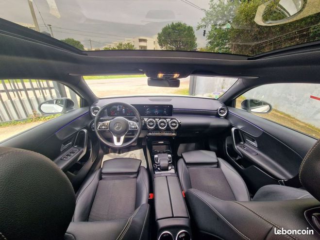 Mercedes Classe A IV 180 136ch Progressive Line 7G-DCT Blanc de 2019
