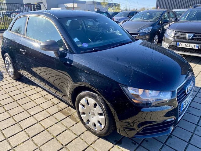 Audi A1 1.2 TFSI 86ch Attraction Noir Mtallis de 2011