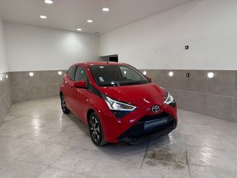  Voir détails -Toyota Aygo 1.0 vvt-i 72cv my19 x-play crit air 1 à  La Buisse (38)