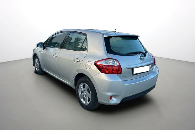 Toyota Auris Hybride 136h dynamique Gris clair de 2011