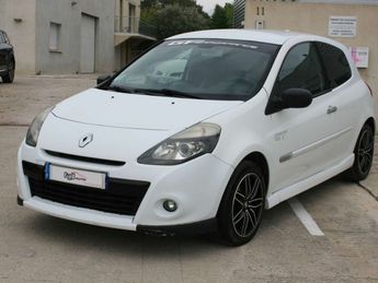  Voir détails -Renault Clio III 1.6 16V 128CH EXCEPTION 3P à Vestric-et-Candiac (30)