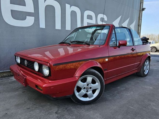 Volkswagen Golf Cabriolet 1800 Carbu KARMANN Rouge Mtallis de 