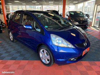  Voir détails -Honda Jazz PACK LUXURY 1.4 I-VTEC 100 cv Garantie 1 à Piennes (54)