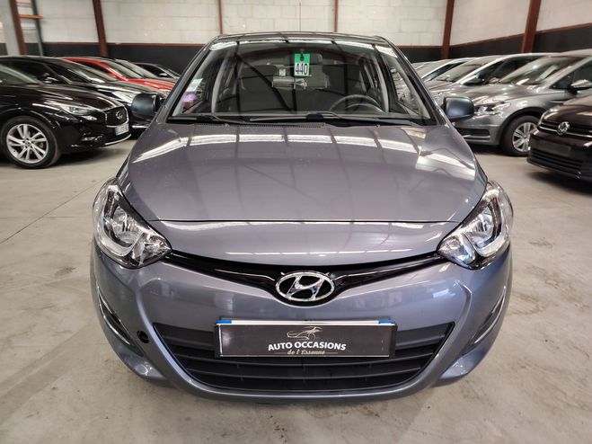 Hyundai  i20 PHASE 2 1.2 PACK Evidence GRIS C de 2014