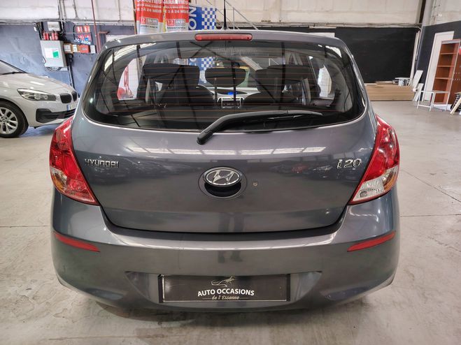 Hyundai  i20 PHASE 2 1.2 PACK Evidence GRIS C de 2014