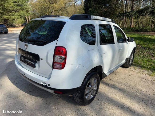 Dacia Duster 1.5 DCI 110 4x2 Prestige Distribution ne Blanc de 2014