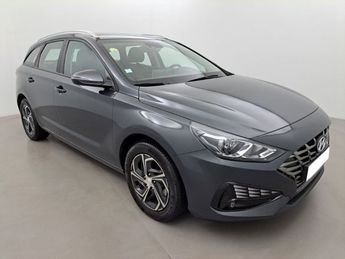  Voir détails -Hyundai I30 SW 1.6 CRDi 115 BUSINESS à Chanas (38)