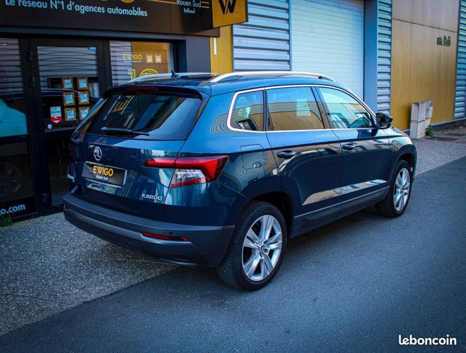 Skoda Karoq 1.6 TDi 116 ch SCR STYLE DSG7 Bleu de 2019