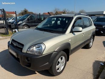  Voir détails -Hyundai Tucson 2.0 essence 140cv 45000Km 1ere Main tat à Montigny-en-Gohelle (62)