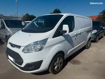  Voir détails -Ford Custom 2.2 tdci 125cv L1H1 148000Km de 2014 à Montigny-en-Gohelle (62)