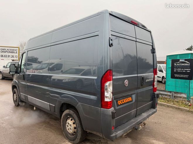 Fiat Ducato 2.3 Mjt 120cv L2H2 Clim-Attelage-110000K Gris de 2012