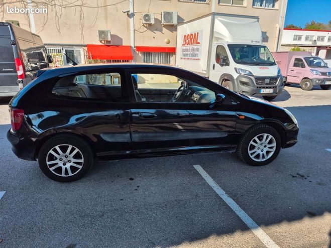 Nissan Juke jucke 1.5 dci 110. 2016 Gris de 2016