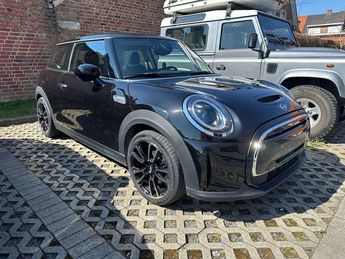 Voir détails -Mini Cooper SE 100% Electric - Apple Carplay - Panor à Kuurne (85)