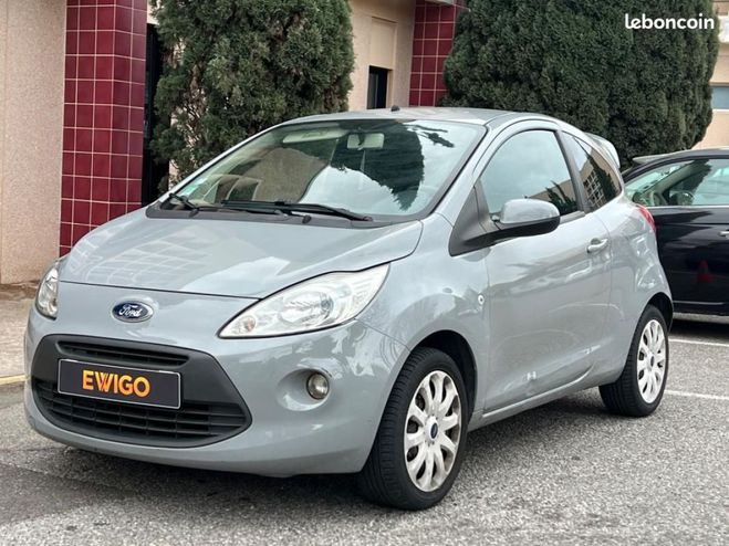 Ford KA Ka+ + 1.2 70CH TITANIUM START-STOP Gris de 2016