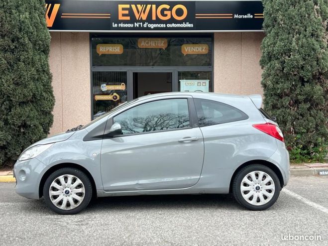 Ford KA Ka+ + 1.2 70CH TITANIUM START-STOP Gris de 2016