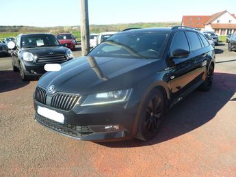  Voir détails -Skoda Superb COMBI 2.0 TDI 190CH SCR SPORTLINE 4X4 DS à Harol (88)