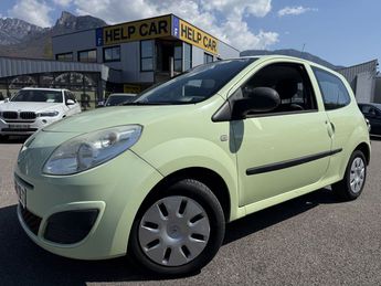  Voir détails -Renault Twingo II 1.2 LEV 16V 75CH AUTHENTIQUE à Voreppe (38)