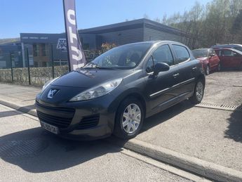  Voir détails -Peugeot 207 ACTIVE 1.4 VTI 95CV à Darntal (76)