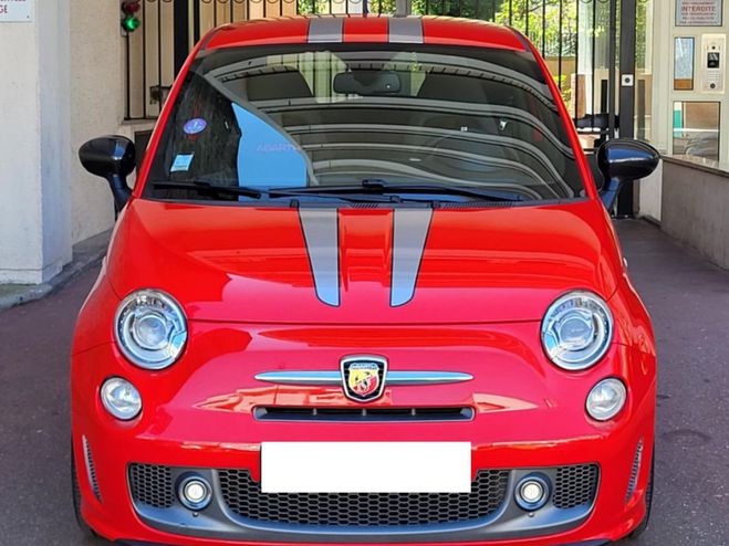 Abarth 695 Tributo Ferrari ROUGE de 2011