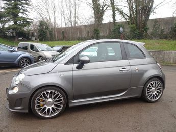  Voir détails -Abarth 500 1.4 TURBO T-JET 140CH BVA à Chilly-Mazarin (91)