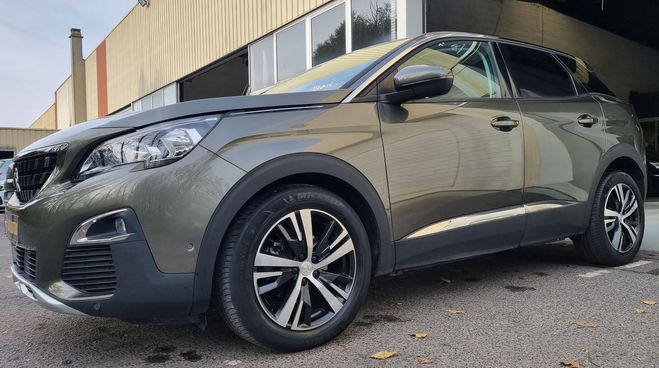 Peugeot 3008 1.6 hdi 120ch  Kaki de 2017