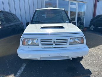  Voir détails -Suzuki Vitara 1.9 TD JX 5P à Murat (15)
