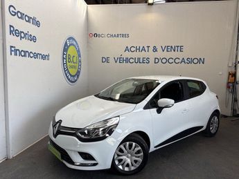  Voir détails -Renault Clio IV STE 1.5 DCI 90CH ENERGY AIR MEDIANAV  à Nogent-le-Phaye (28)