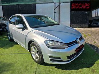  Voir détails -Volkswagen Golf VII 1.2 TSI Comfortline BlueMotion Tech à Calais (62)