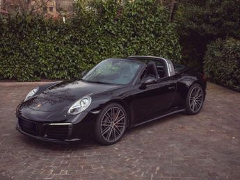  Voir détails -Porsche 911 type 991 phase 2 3.0 l 420 TARGA 4S PDK7 à Lissieu (69)