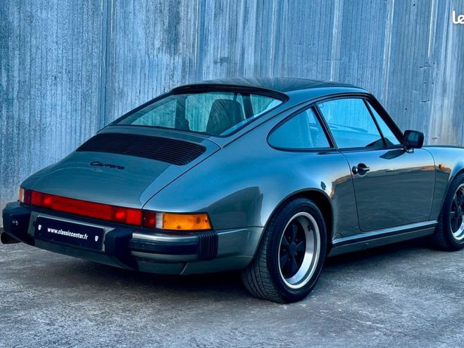 Porsche 911 Carrera 3.2 G50 58900 kms Vert de 1987