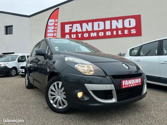  Voir détails -Renault Megane Scenic 1.5 Dci 110Ch Expression Edc à Pavie (32)