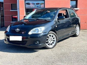  Voir détails -Toyota Corolla 1.8 COMPACT TS 1ere main suivi complet à Bourg-ls-Valence (26)