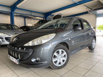  Voir détails -Peugeot 206 1.4 HDi FAP Gnration 5p à Sallaumines (62)