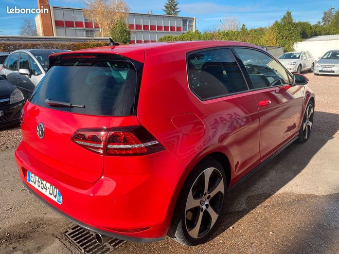 Volkswagen Golf VII 2.0 TSI 230 BlueMotion Technology GT Rouge de 2013