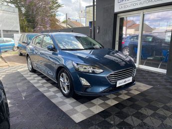  Voir détails -Ford Focus 1.0 EcoBoost 125 S&S BVA8 Trend Business à Nantes (44)