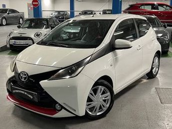  Voir détails -Toyota Aygo II 1.0 VVT-i 69ch Stop&Start x-play 5p à Puteaux (92)