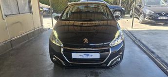  Voir détails -Peugeot 208 1.6 BLUE HDI - 100CH ALLURE à Saint-Soupplets (77)