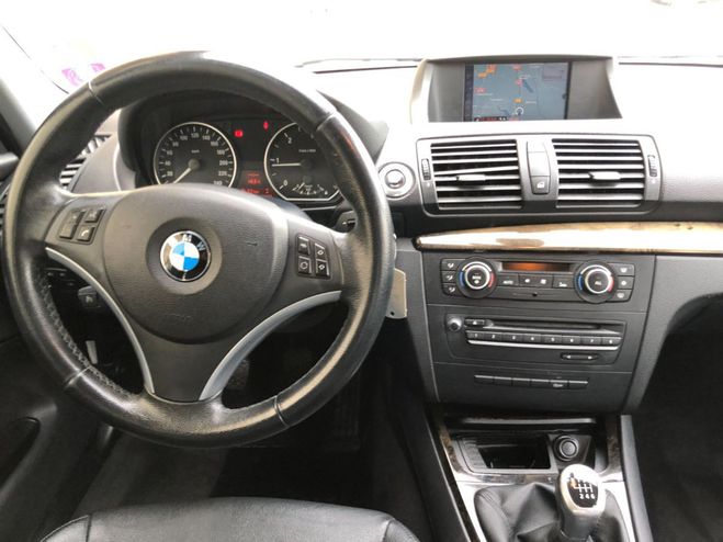 BMW Serie 1 118d 2.0D - 16V TURBO Blanc de 2011