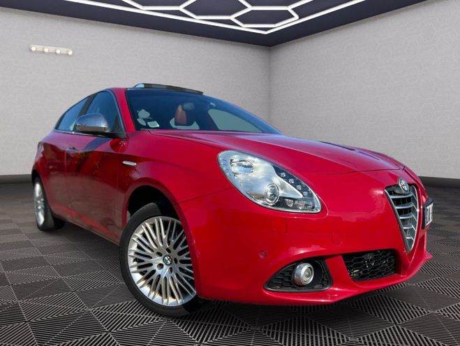 Alfa romeo Giulietta 2.0 JTDM 150 PH2 EXCLUSIVE CUIR XENONS T Rouge de 2013