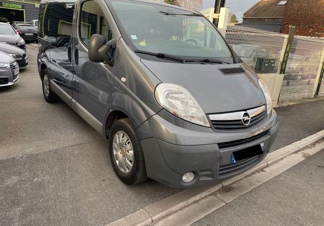 Opel Vivaro BVA 2.0 CDTI 115 K2700 L1H1 PACK CLIM+ E  de 2014