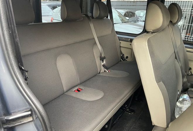 Opel Vivaro BVA 2.0 CDTI 115 K2700 L1H1 PACK CLIM+ E  de 2014