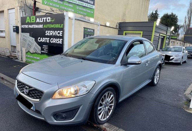 Volvo C30 1.6 D 110CH MOMENTUM  de 2010